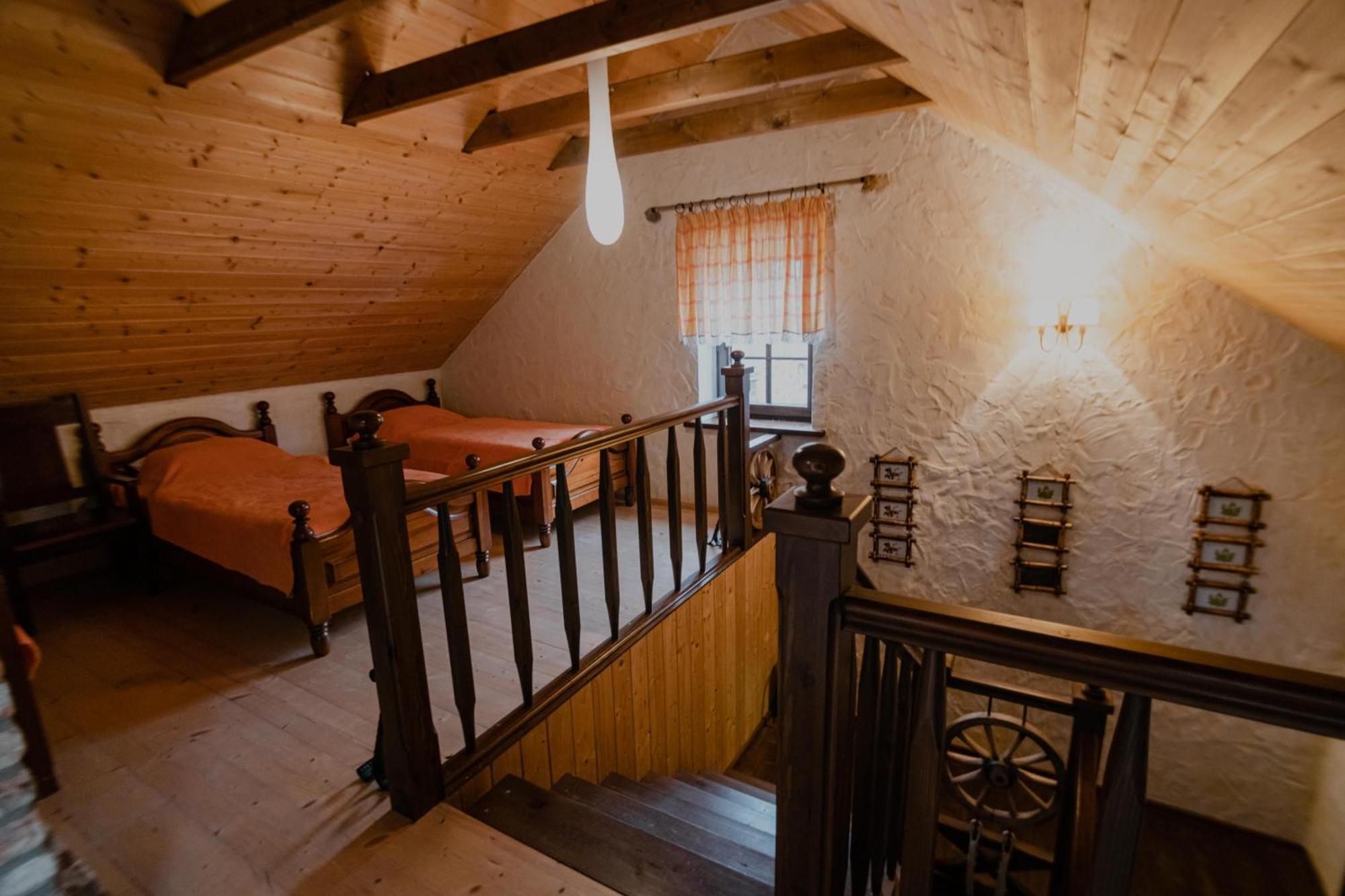 Piena Muiza - Berghof Hotel & Spa Sieksate Ruang foto