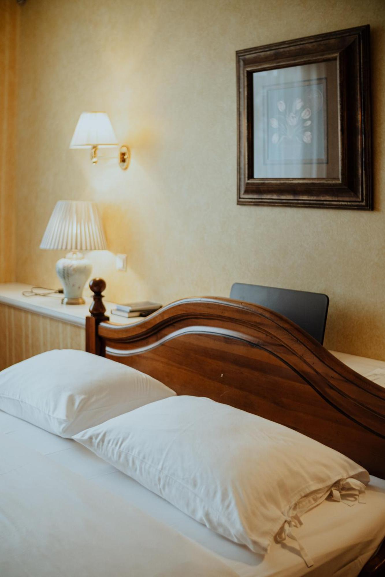 Piena Muiza - Berghof Hotel & Spa Sieksate Ruang foto