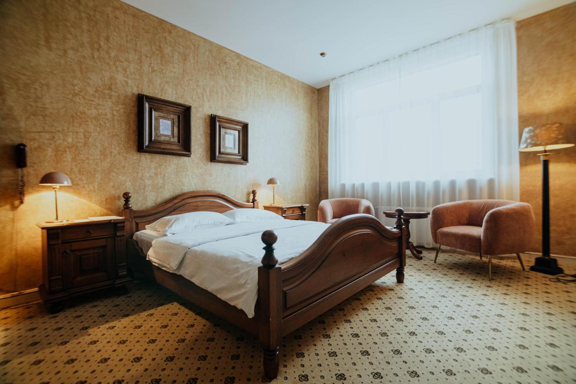 Piena Muiza - Berghof Hotel & Spa Sieksate Ruang foto